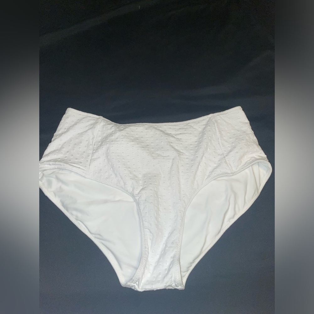 NWOT Vineyard Vines White Dot Bikini Bottomo